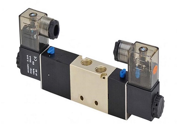 Pnömatik Valf ve Pistonlar